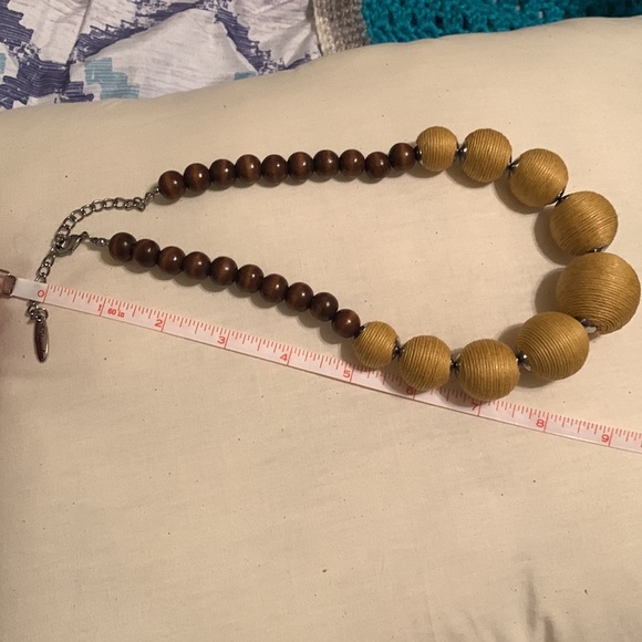 Plunder Necklace and Earring set - Picture 7 of 9